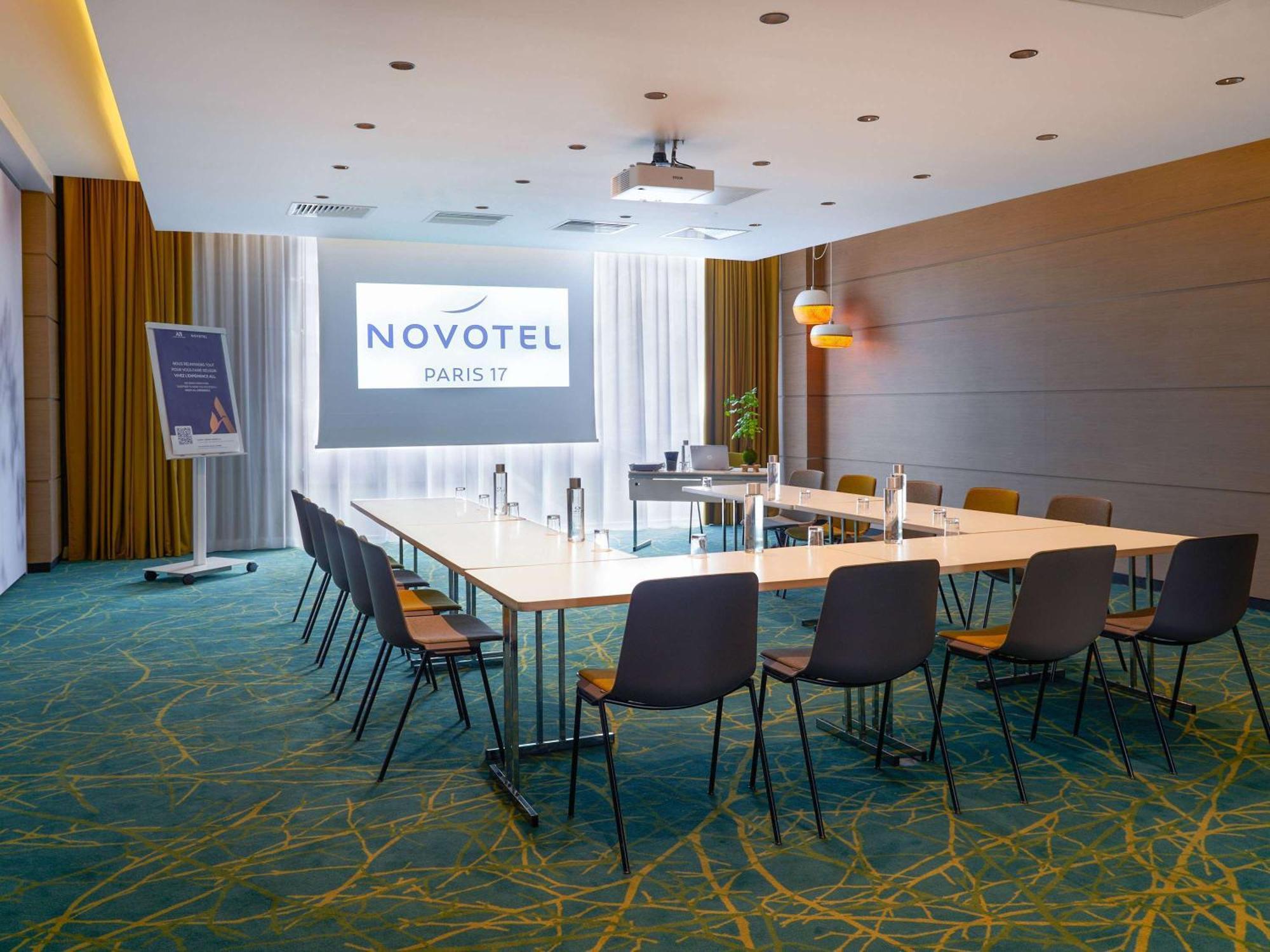 โนโวเทล ปารีส 17 Hotel ภายนอก รูปภาพ