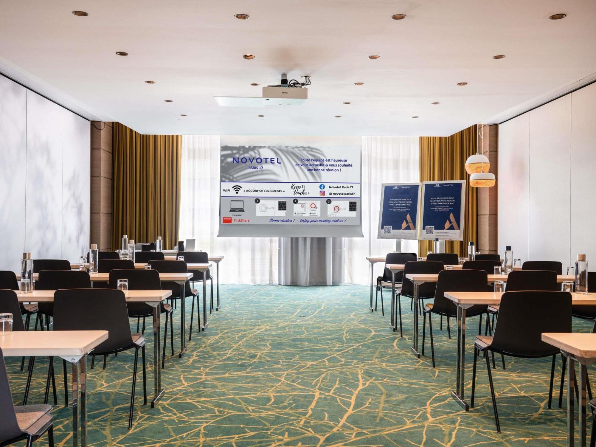 โนโวเทล ปารีส 17 Hotel ภายนอก รูปภาพ
