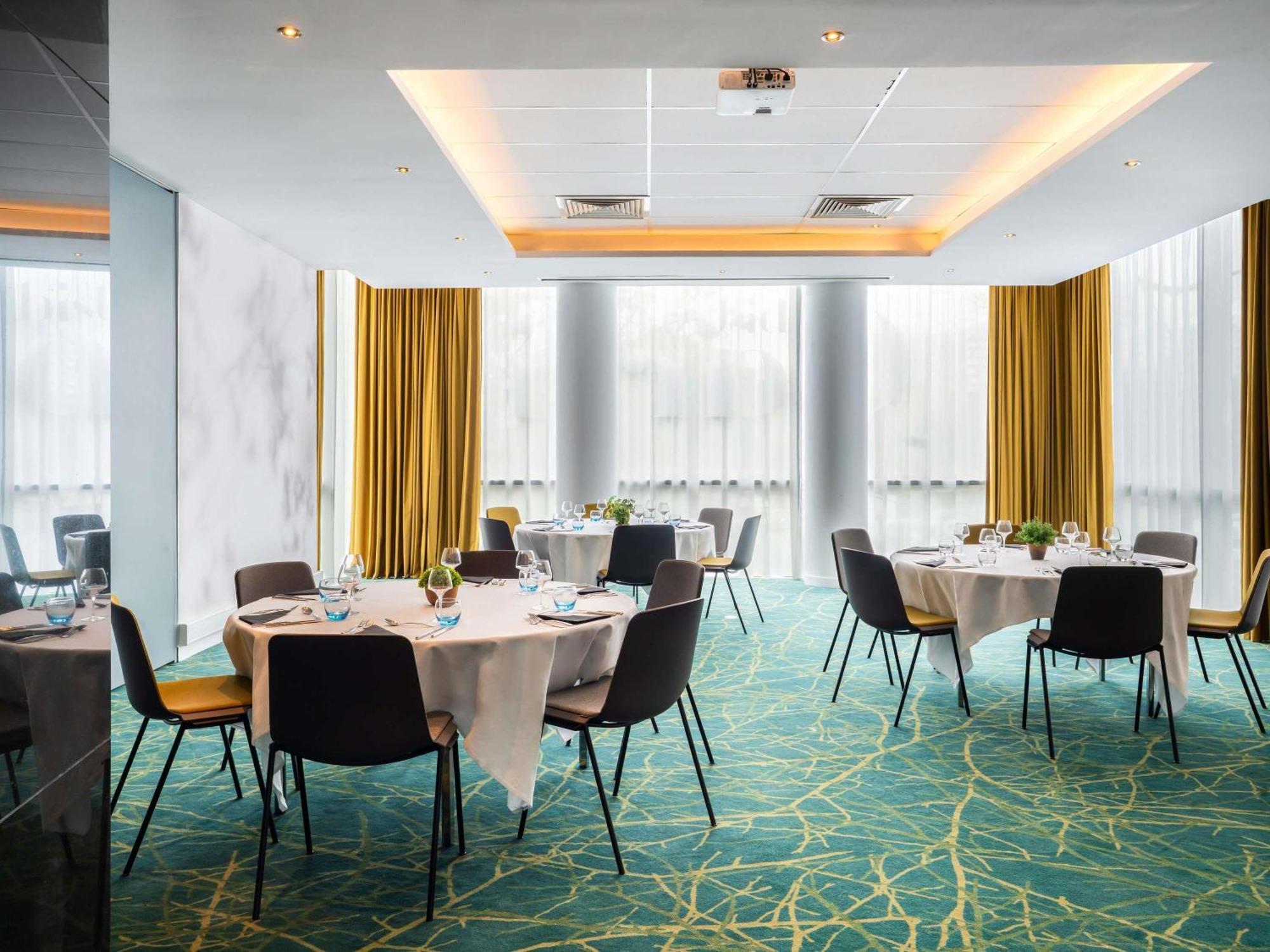 โนโวเทล ปารีส 17 Hotel ภายนอก รูปภาพ